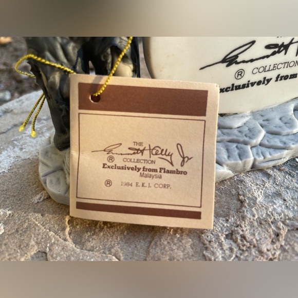 Emmett Kelly Jr Collectable Figurine - Picture 8 of 10